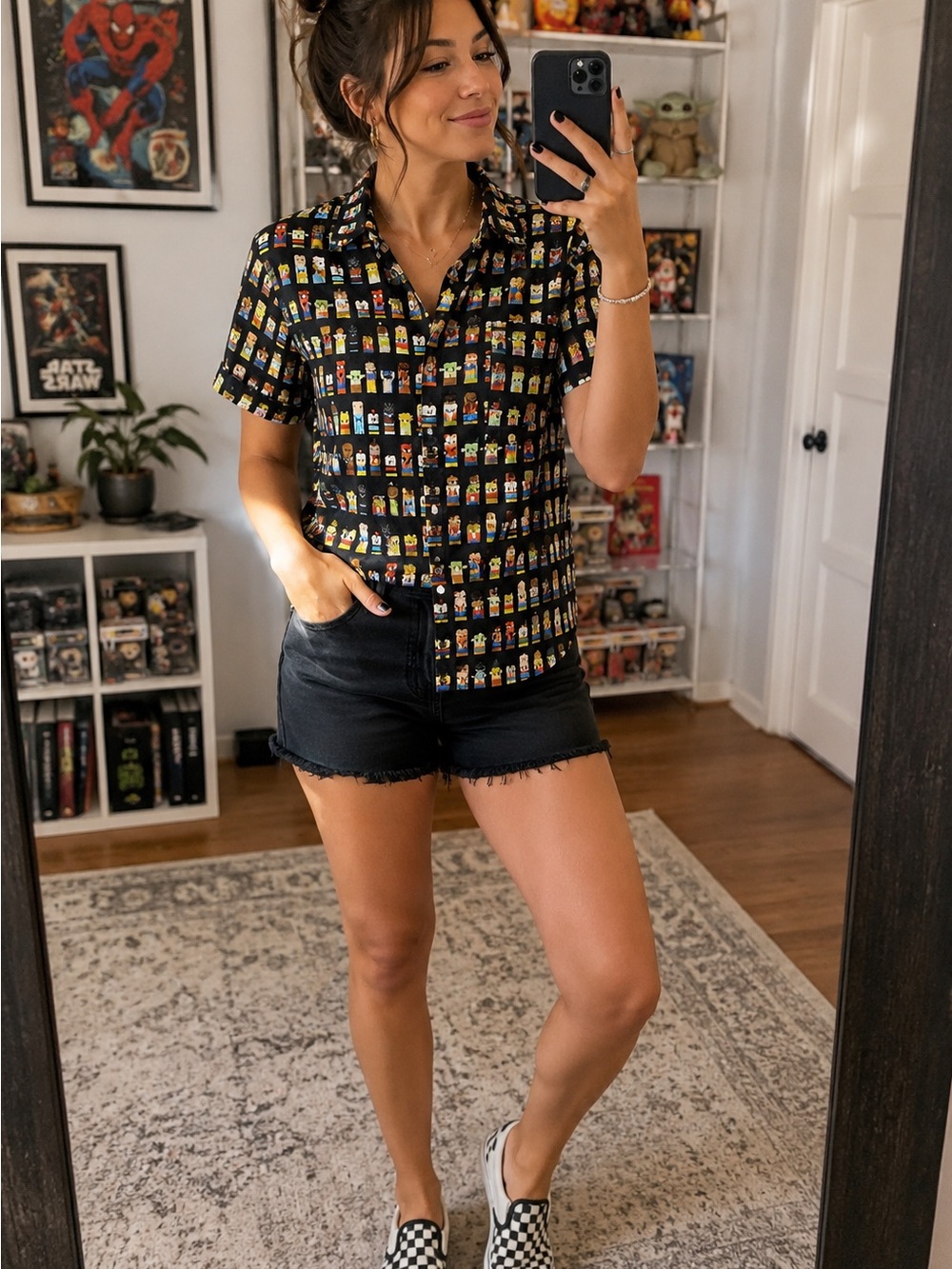 Disney100 Character Print Button Up Shirt Women’s Small Disney Marvel Star Wars